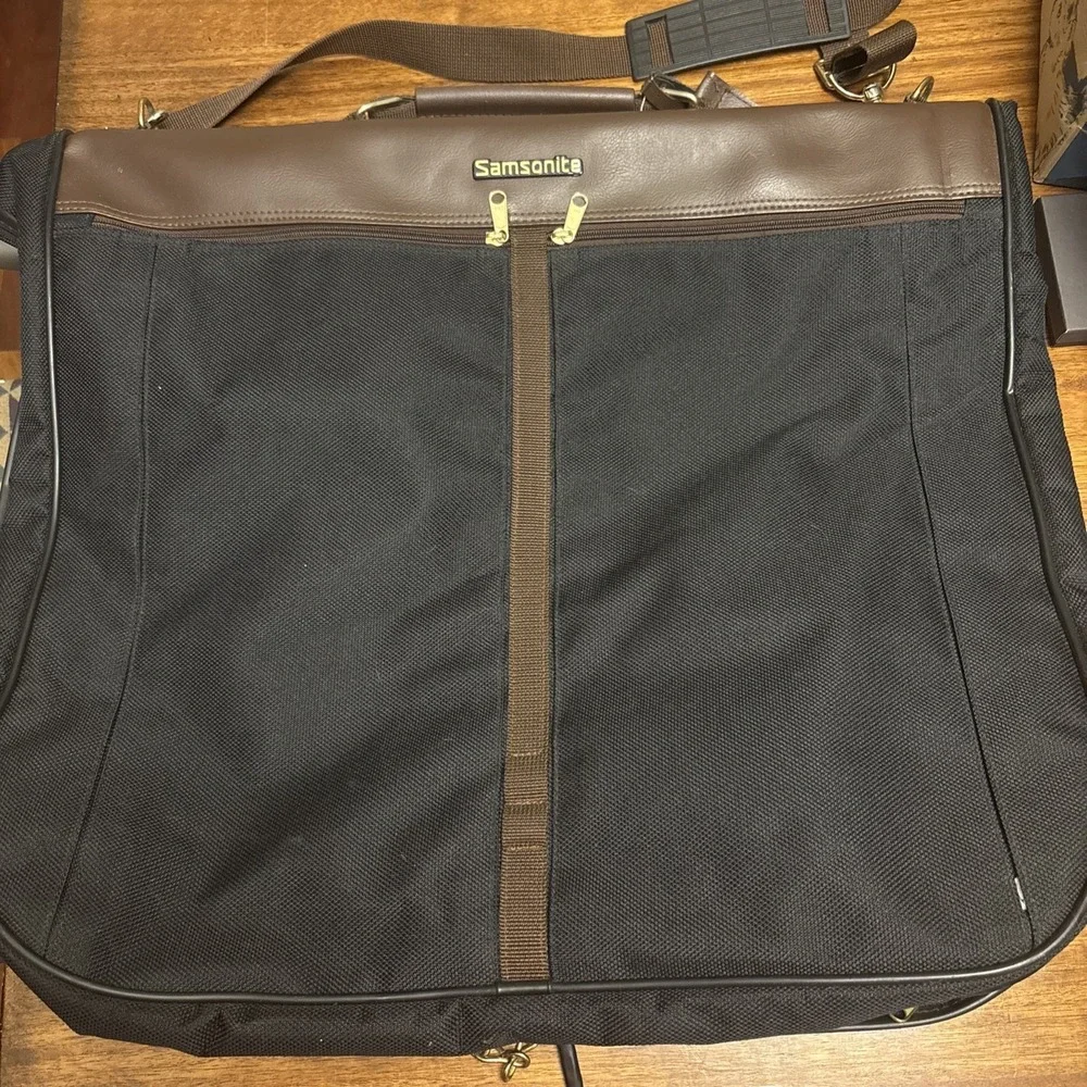 Samsonite Silhouette 5 Suit Carrier Garment Bag Suitcase